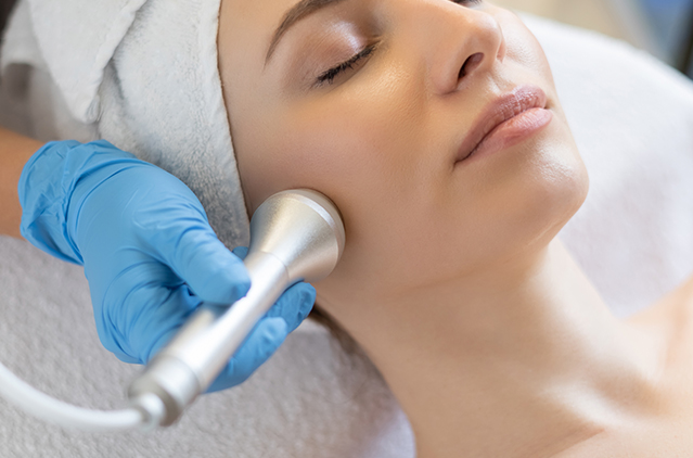Medi-facials In Santacruz Mumbai – For An Enhanced Skin Tone And Complexion | Kosmoderma