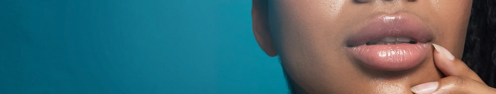 67-https___www.kosmoderma.com_treatment_lip-coloring_43